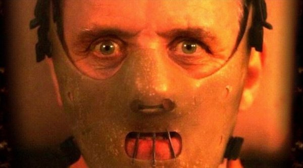 Топ 10 самых страшных фильмов жанра ужасов всех времен