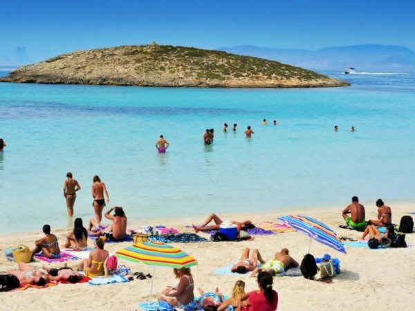 Топ 10 лучших нудистских пляжей в мире