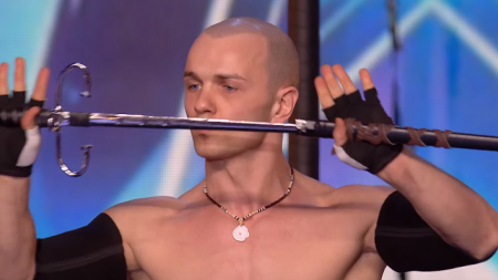 Молдаванин Александру Магала заставил всех  ”наложить в штанах” на шоу Britain's Got Talent