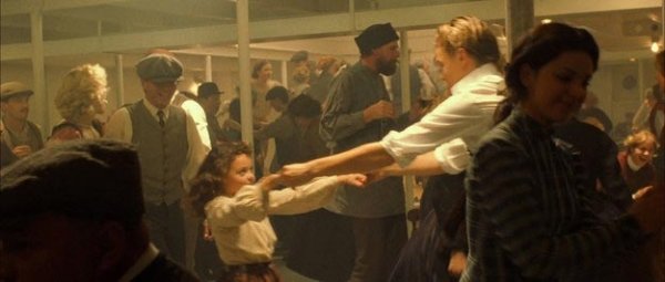 Как сегодня выглядит маленькая девочка, танцевавшая с Леонардо Ди Каприо в «Титанике»