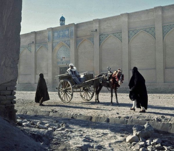 Афганистан в середине прошлого века - красивая и гостеприимная страна
