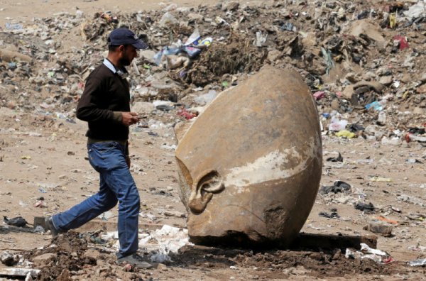 В Каире обнаружена колоссальная 3000-летняя статуя фараона