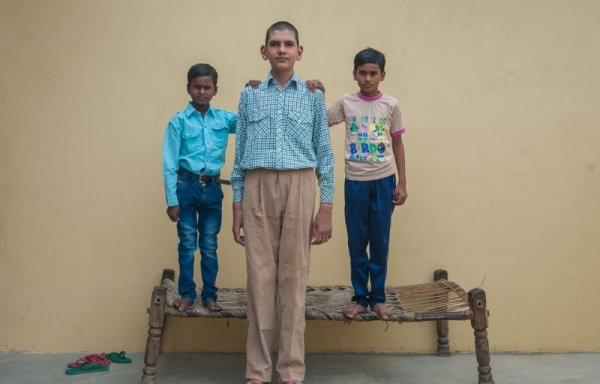 Самый высокий восьмилетний мальчик в мире