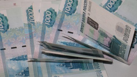 Водителя, который бесплатно возит малоимущих в Омск из отдаленных деревень, оштрафовали на 50 тысяч
