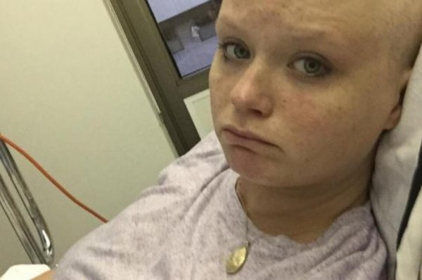 Девушка «родила» раковую опухоль в туалете, хотя была уверена, что беременна