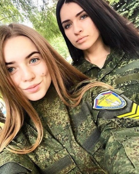 Красота - страшная сила: сногсшибательные россиянки в форме