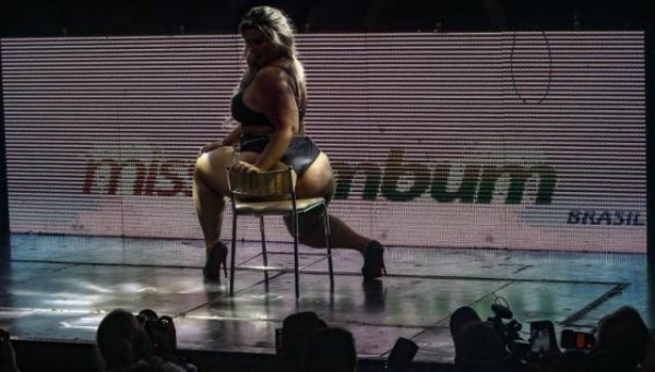 Конкурс на самые красивые ягодицы "Miss BumBum 2018"