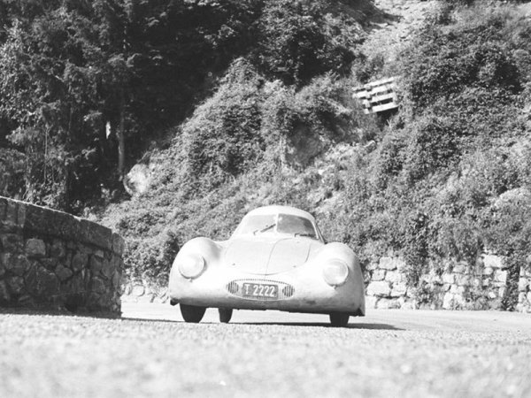 Как выглядит самый старый в мире и единственный в своем роде Porsche