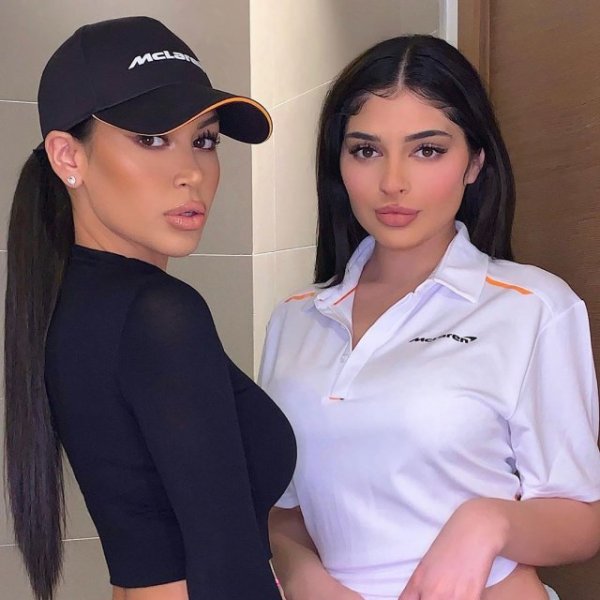 Сестер из Дубая невозможно отличить от Ким Кардашьян и Кайли Дженнер