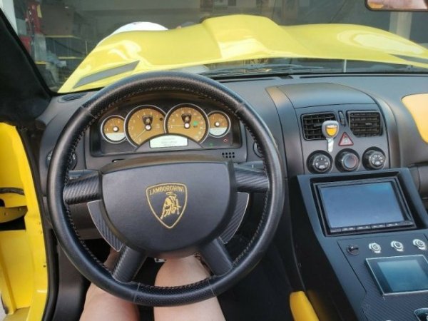 Американец сделал Lamborgini из старенького Pontiac - получился причудливый автомобиль