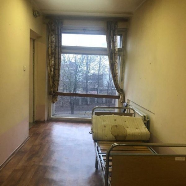 Посмотрите на Боткинскую больницу в Петербурге, где лечат больных с подозрением на коронавирус