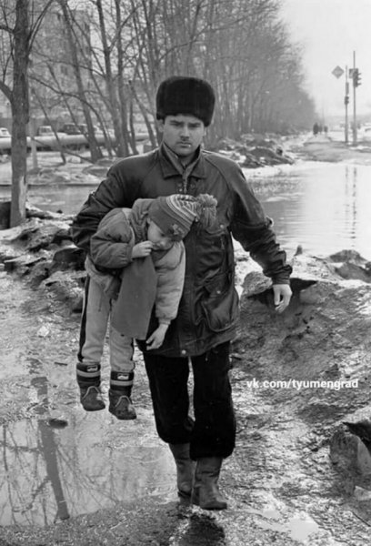 Атмосферные и интересные фотографии из 1990-х