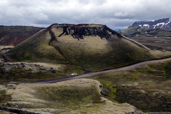 Путь к долине Landmannalaugar в Исландии