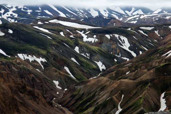 Путь к долине Landmannalaugar в Исландии