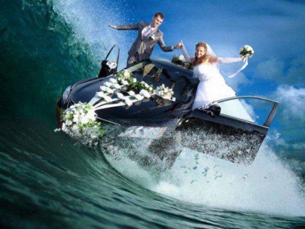 Перебор с "Фотошопом" на свадебных фотографиях из России
