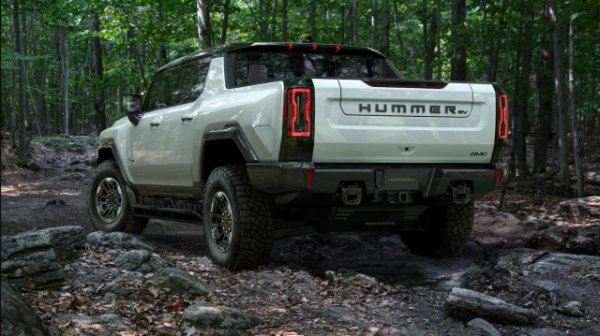 General Mototrs показали возрожденный Hummer