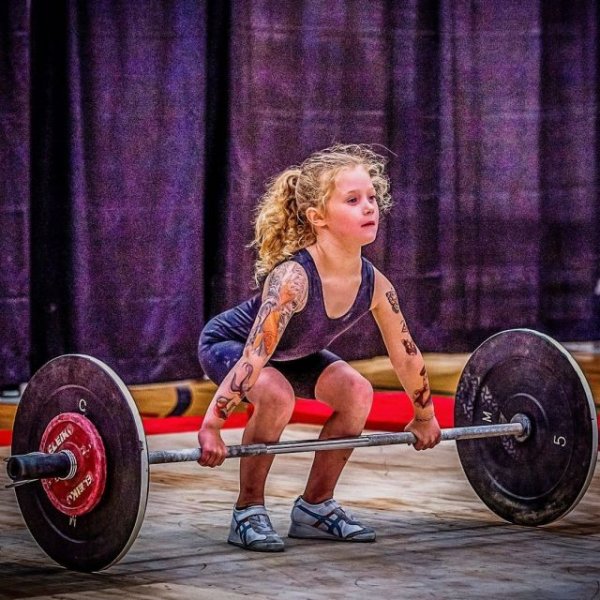 Рори ван Ульфт - 7-летняя малышка из Канады, которую назвали самой сильной девочкой в мире