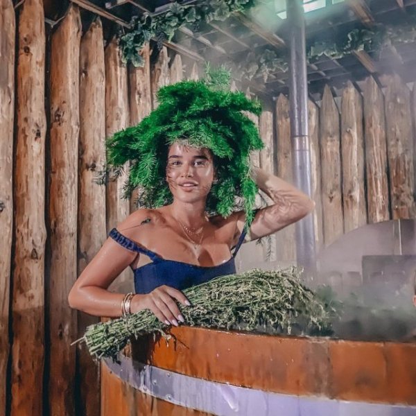 Ксения Бородина - ведущая "ДОМа-2", которая стала звездой Instagram