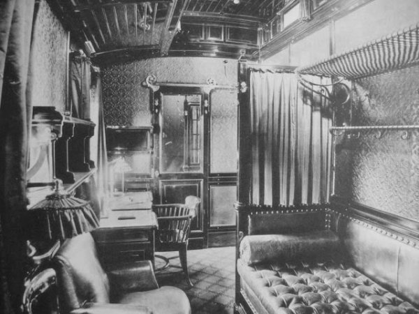 Редкие фото императорского поезда, в котором жил и путешествовал Николай II