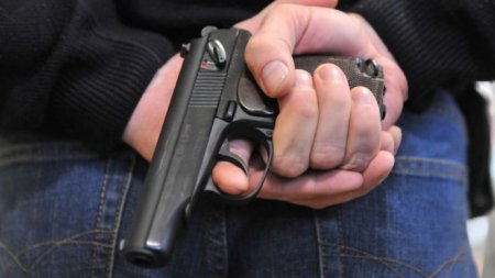 Почему травматический пистолет бесполезен для самообороны