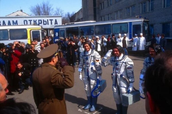 Атмосферные фотографии прямиком из наших 90‑х