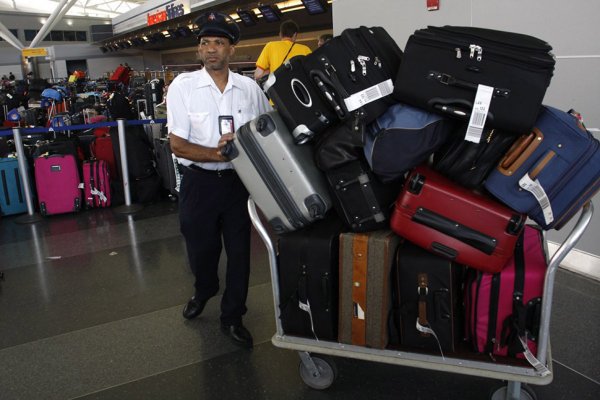 14 лайфхаков от сотрудников аэропортов, которые облегчат ваш следующий полет