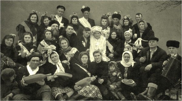 Традиции русского застолья: 10 стопок на посошок