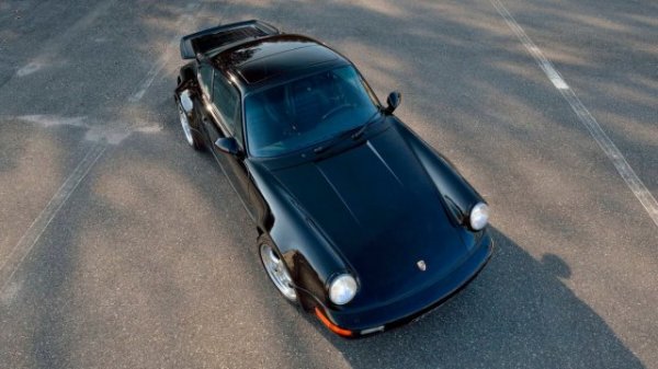 На аукцион выставили Porshe 911 из фильма "Плохие парни"